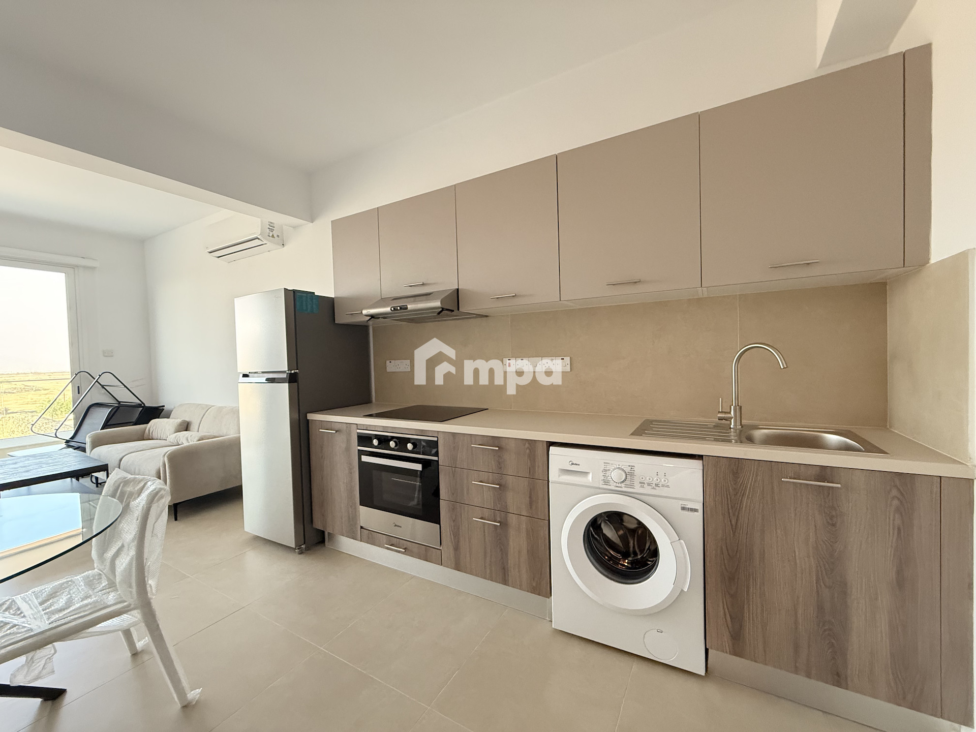 1 Bedroom Apartment