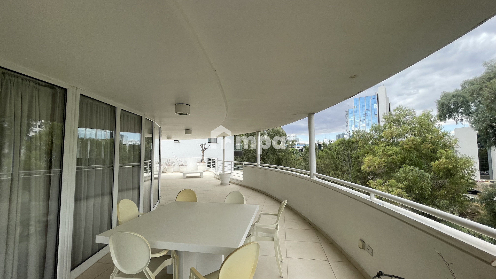 4 Bedroom Apartment