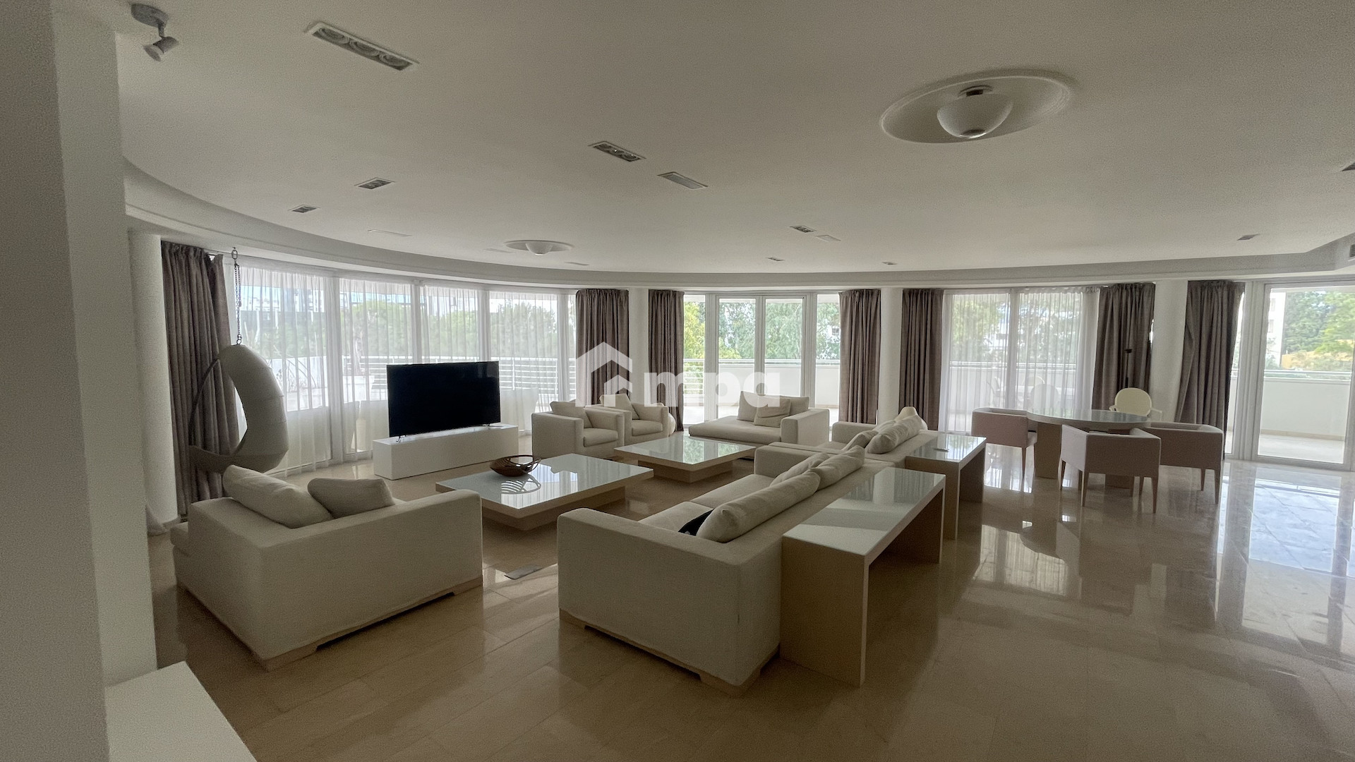 4 Bedroom Apartment