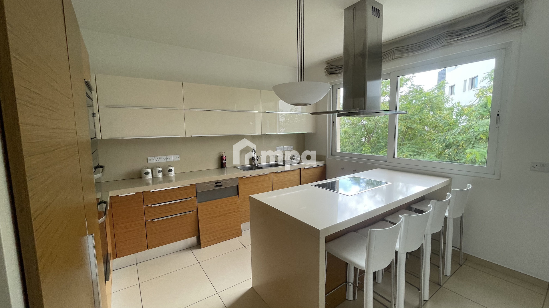 4 Bedroom Apartment