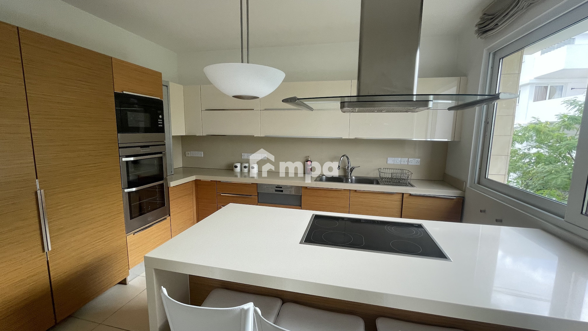 4 Bedroom Apartment