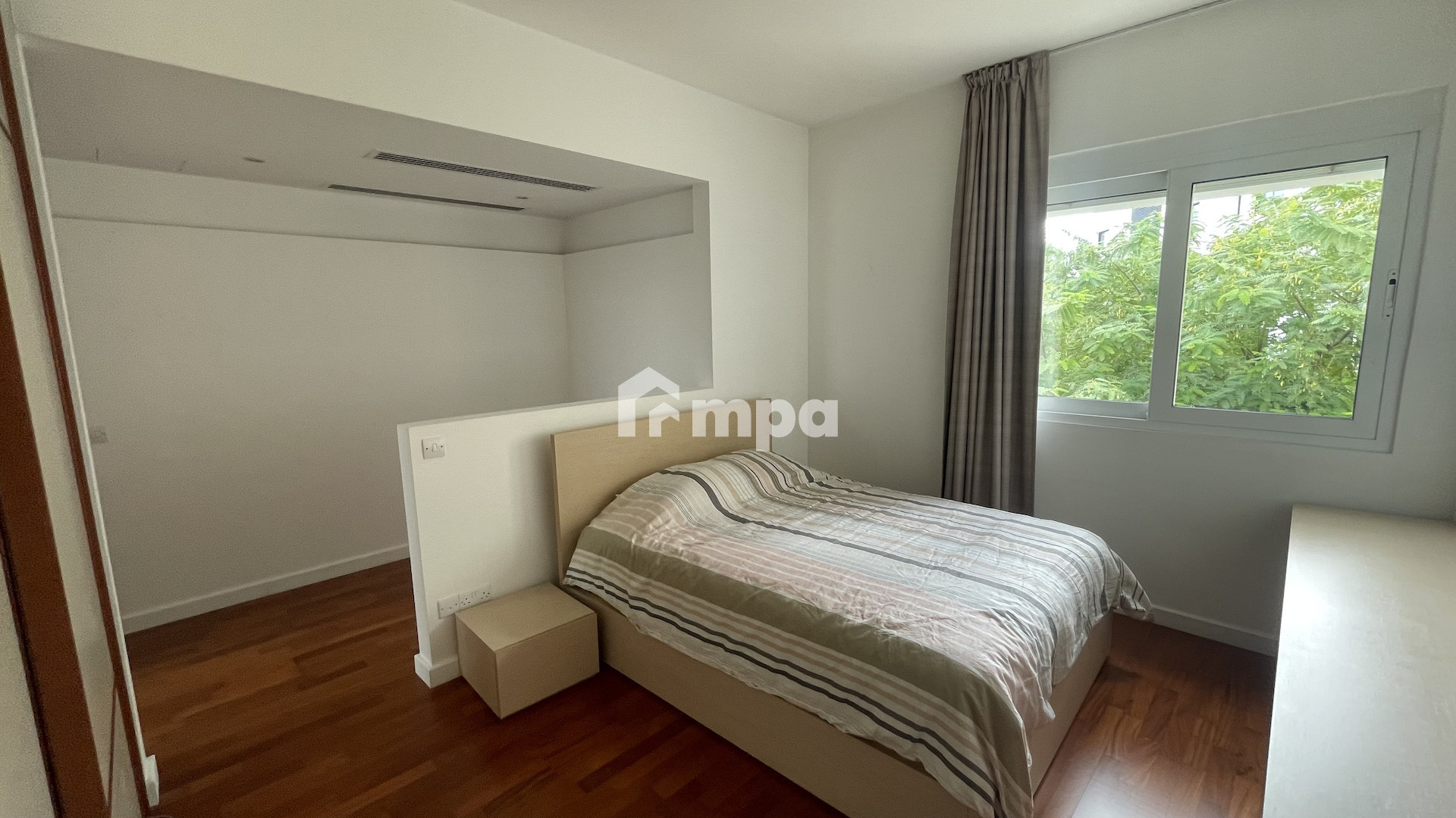 4 Bedroom Apartment