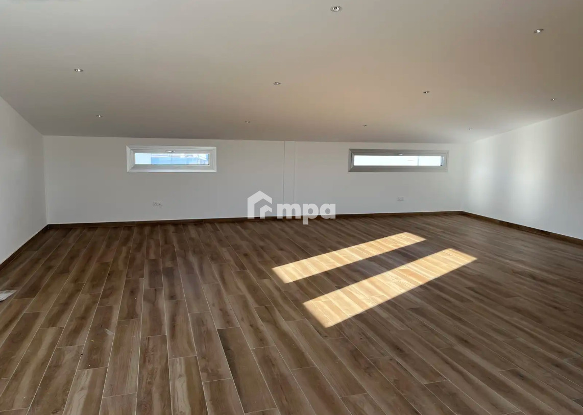 3 Bedroom Apartment