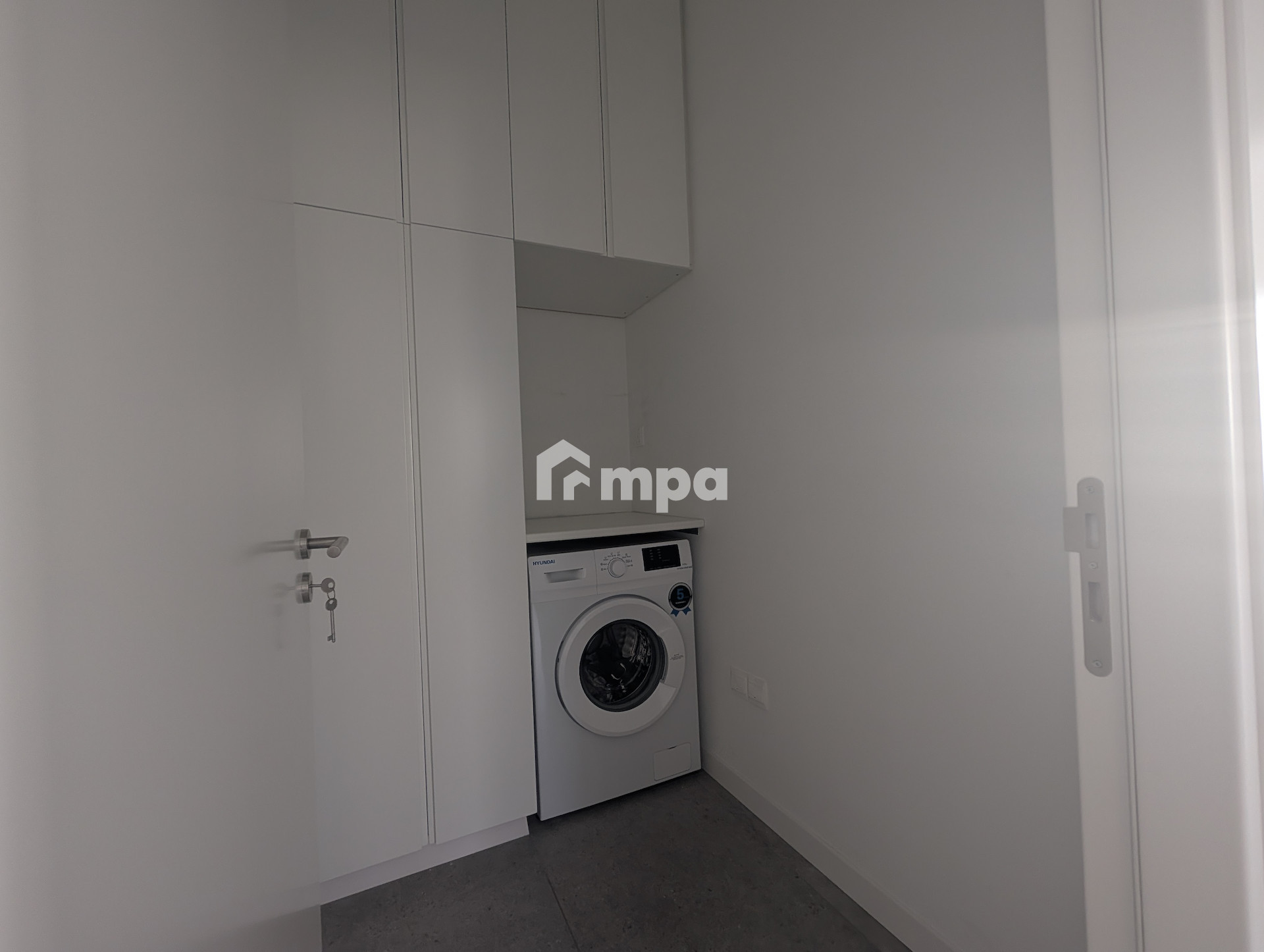3 Bedroom Apartment
