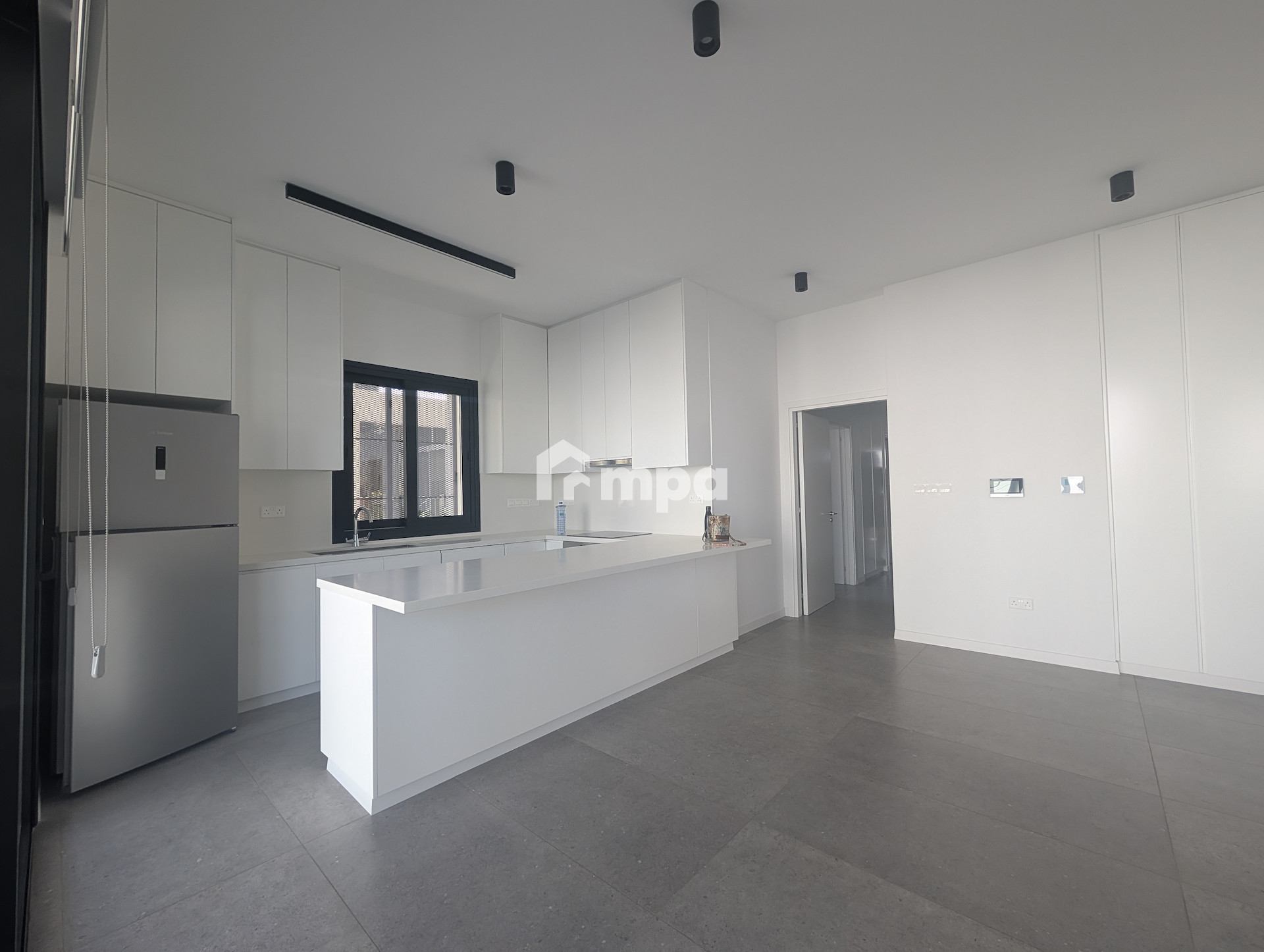 3 Bedroom Apartment