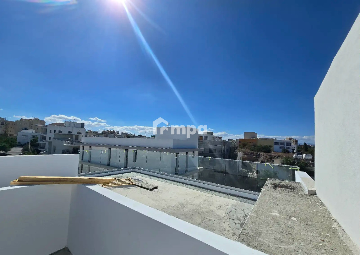 3 Bedroom Apartment