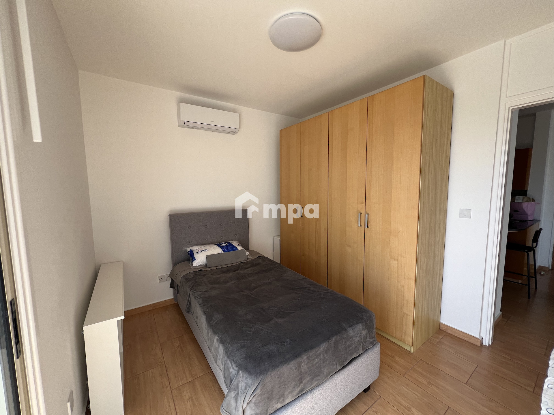 2 Bedroom Apartment