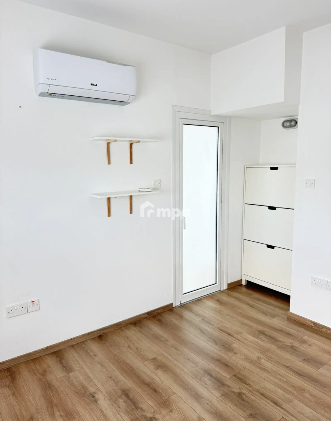 2 Bedroom Apartment