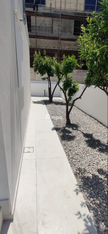 1 Bedroom House