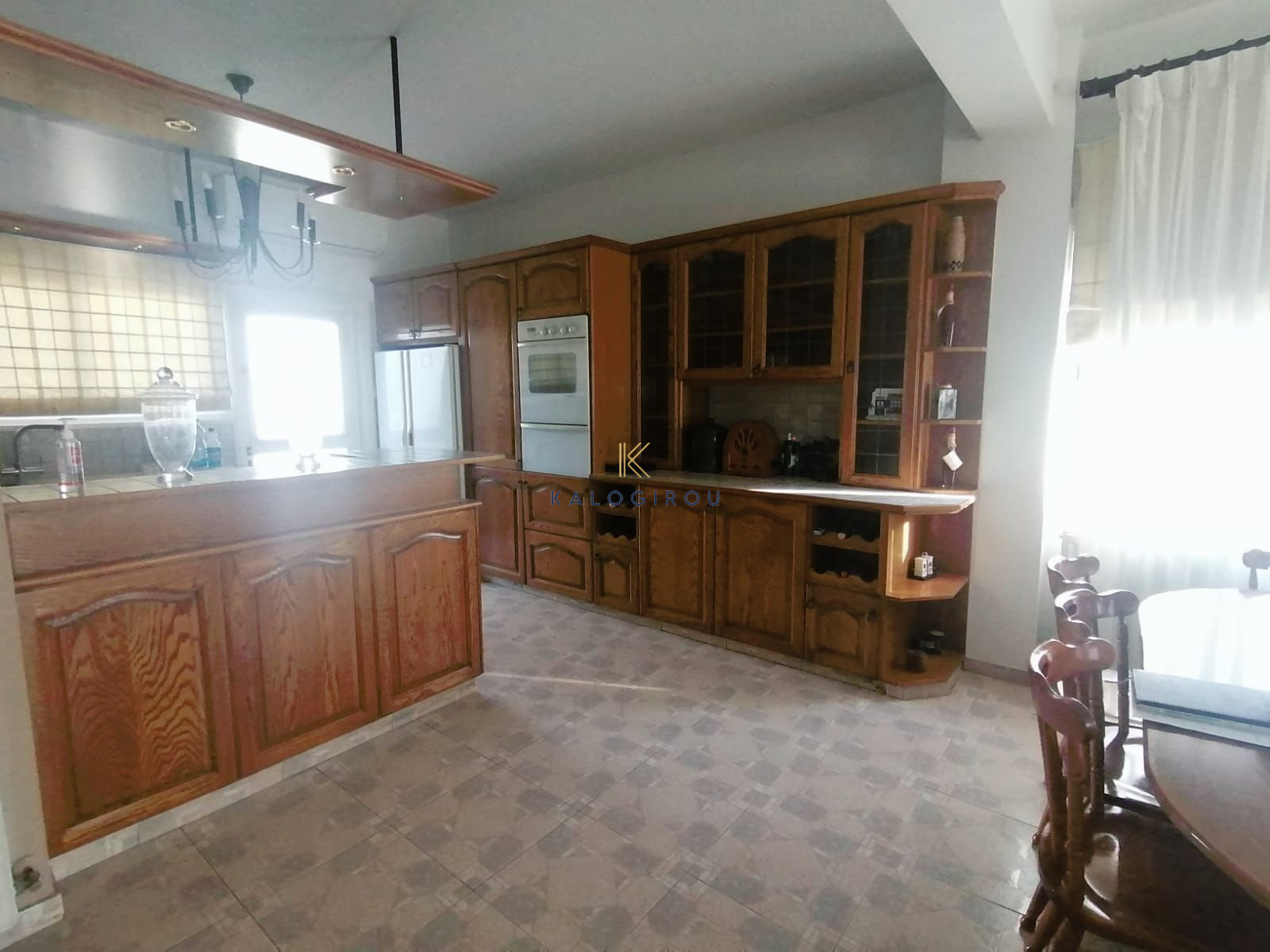 Duplex, Fully Furnished, 3-Bedroom Apartment for Rent in Chrysopolitissa Area