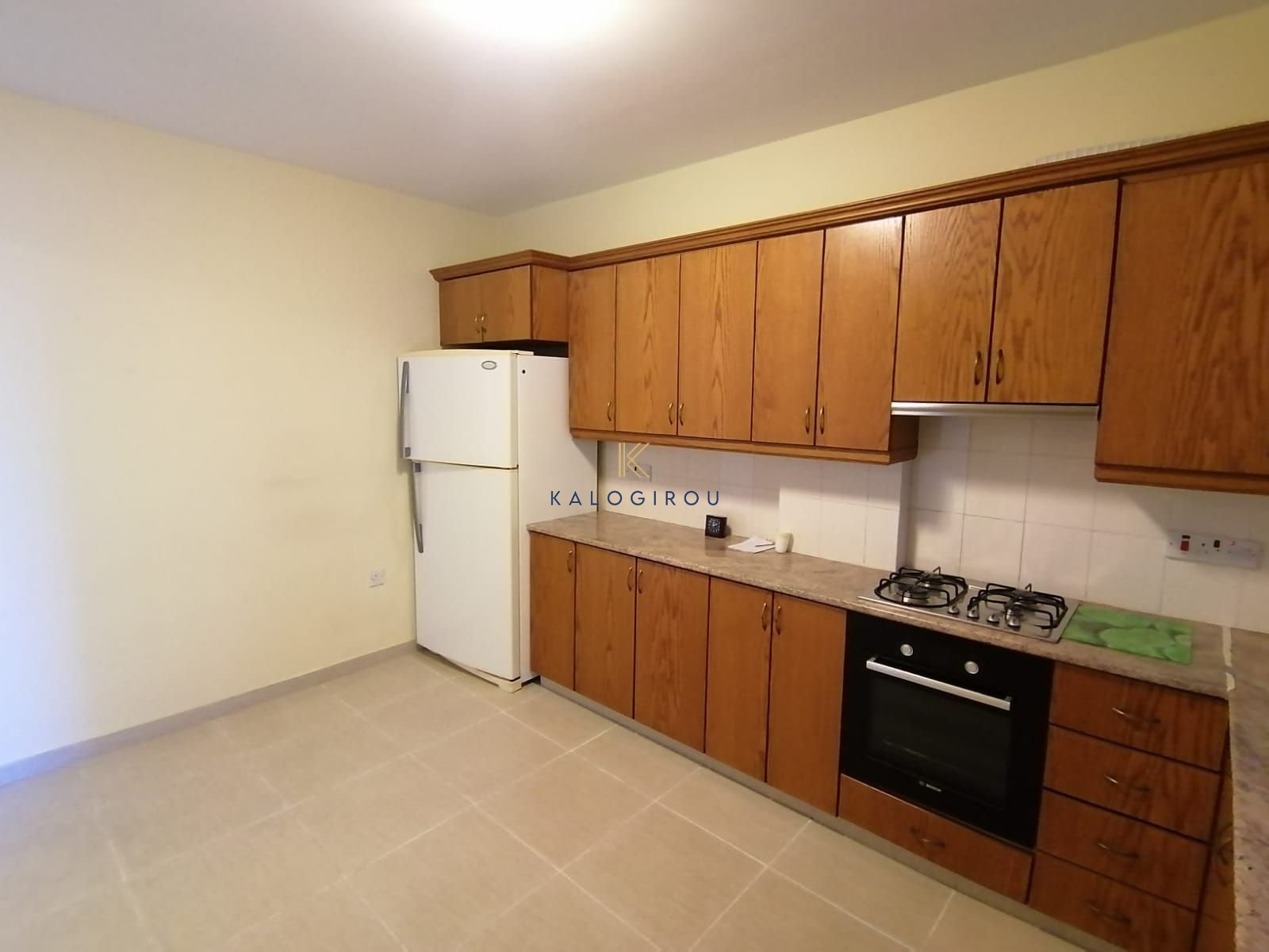 First Floor, Three Bedroom Apartment for Rent in Port area, Larnaca