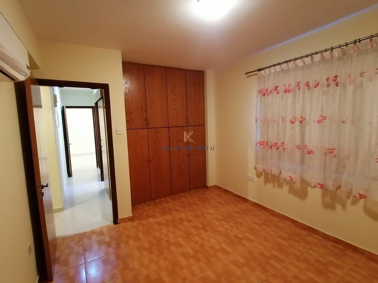 First Floor, Three Bedroom Apartment for Rent in Port area, Larnaca