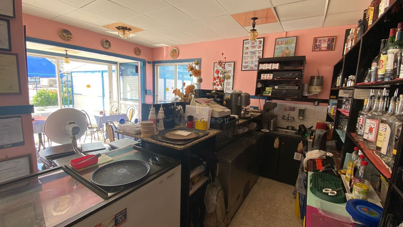 HoReCa 200 m² for sale in Dekeleia, Larnaca, Cyprus