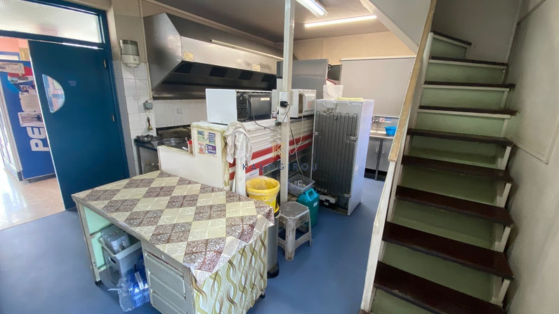 HoReCa 200 m² for sale in Dekeleia, Larnaca, Cyprus