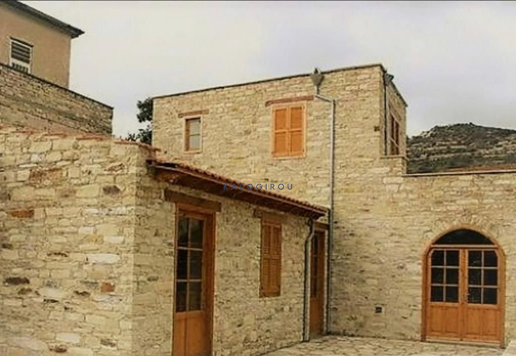 Traditional, Stone Build, Two Bedroom House for Sale in Kato Drys