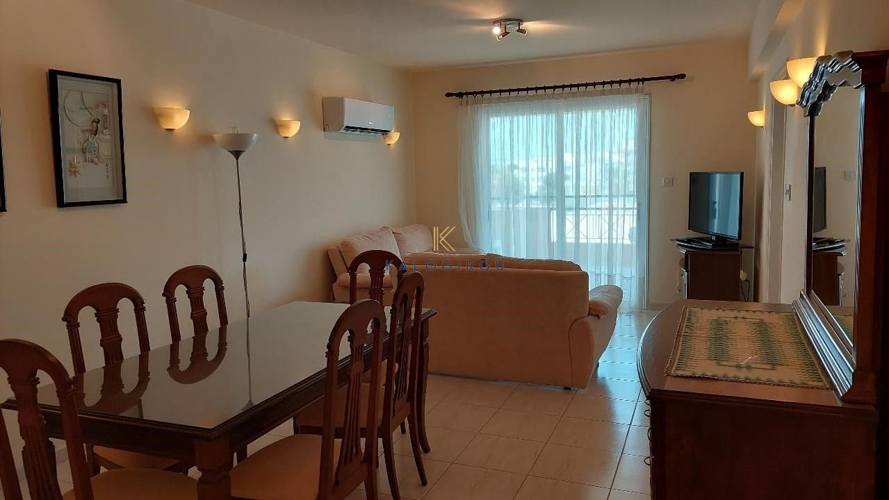 Large 3 bed 2 bath furnished apartment in American Academy