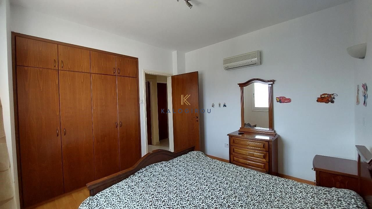Large 3 bed 2 bath furnished apartment in American Academy
