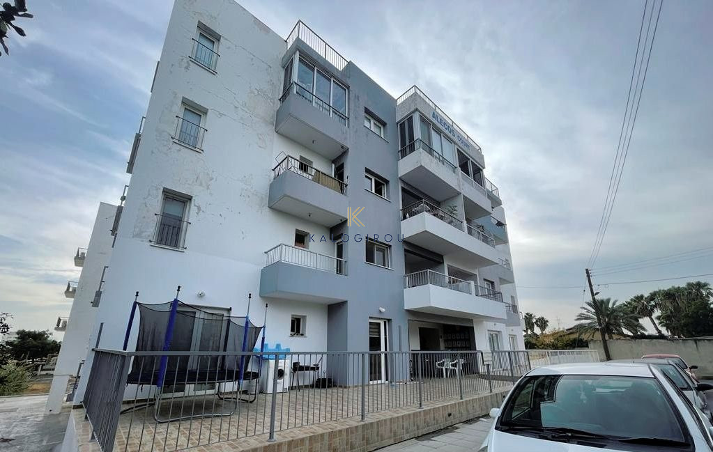 Fully Furnished, 2-Bedroom Apartment in Larnaca center