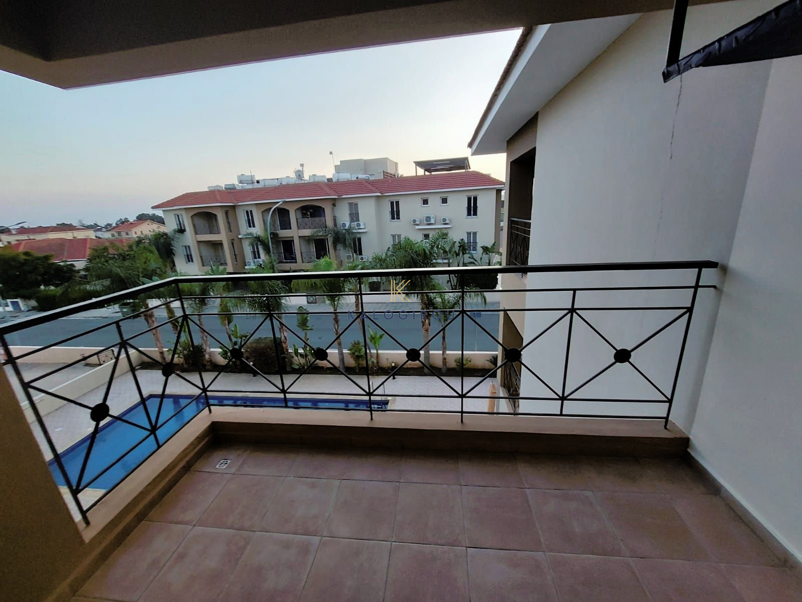 Top Floor Two-Bedroom Apartment with Roof Garden for Rent in Kiti area, Larnaca
