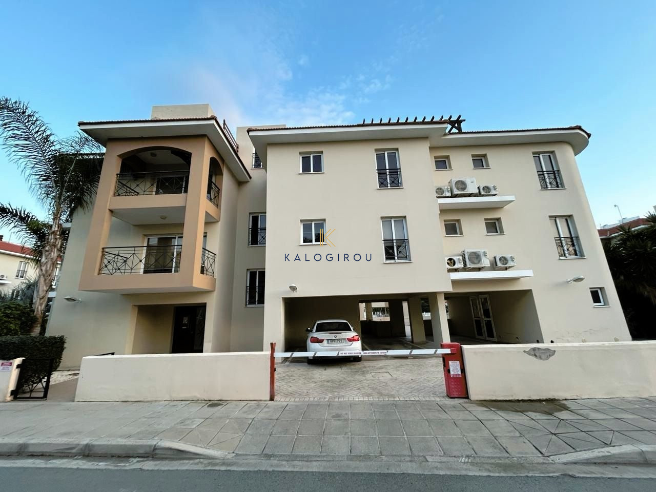 Top Floor Two-Bedroom Apartment with Roof Garden for Rent in Kiti area, Larnaca