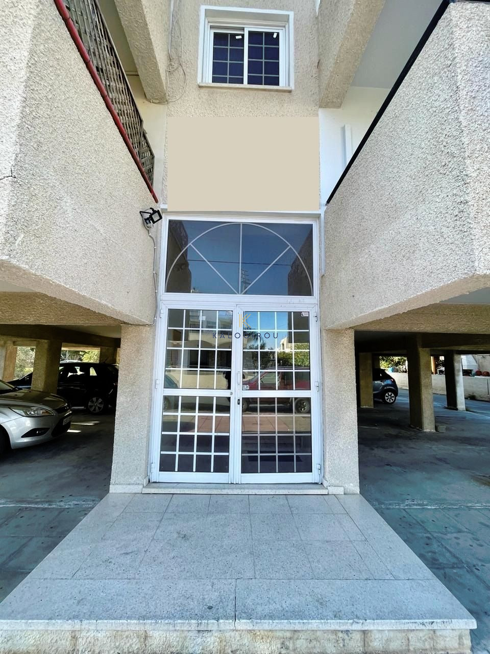 Lovely, Two-bedroom apartment in Mc Donalds Drive Thru,Larnaca