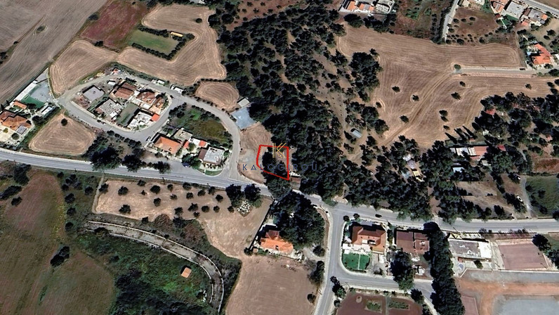 Plot of land for sale 1227 m² in Pyrga, Larnaca, Cyprus