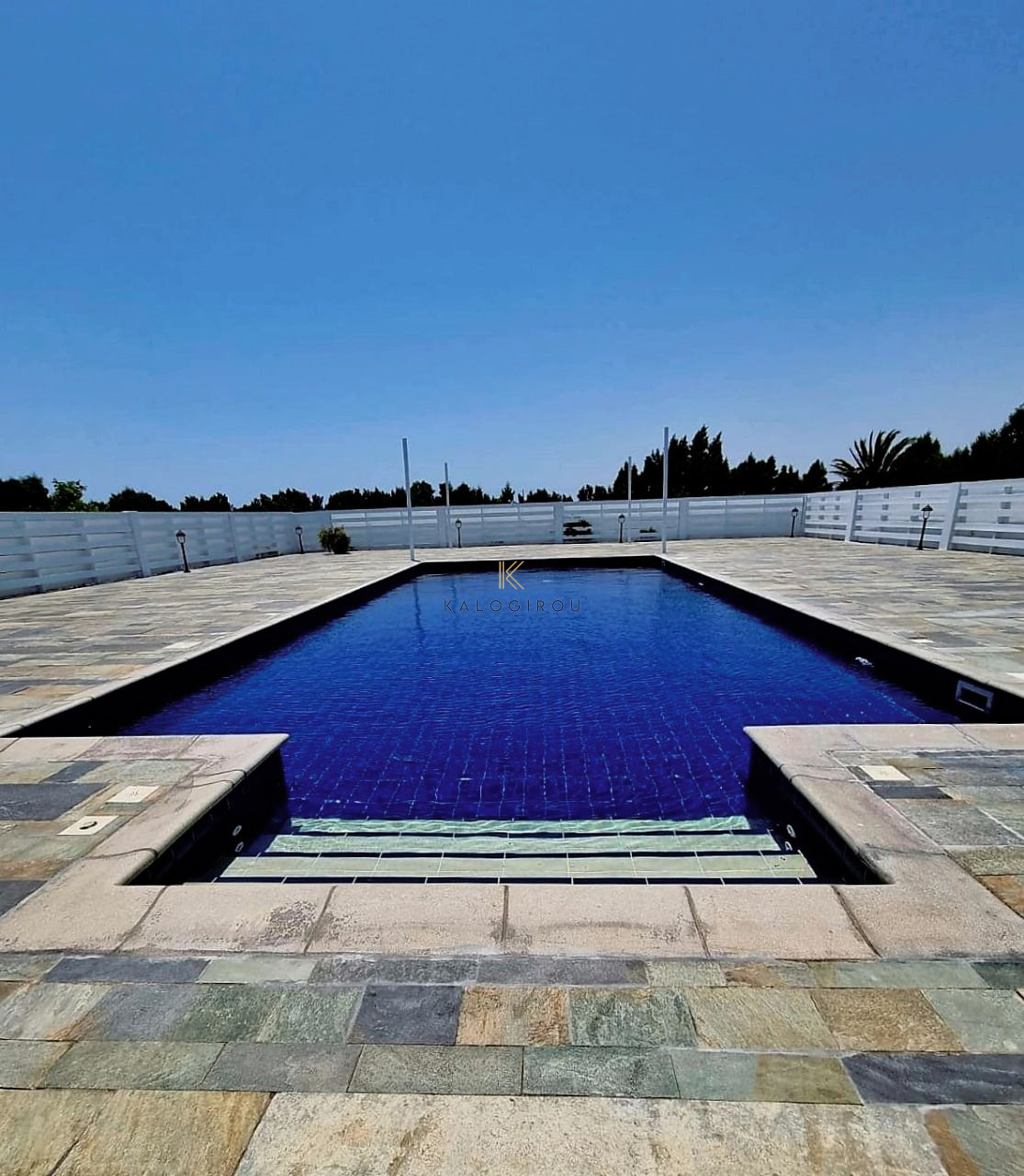 Fabulous 5 Bedroom Villa in Pervolia Larnaca