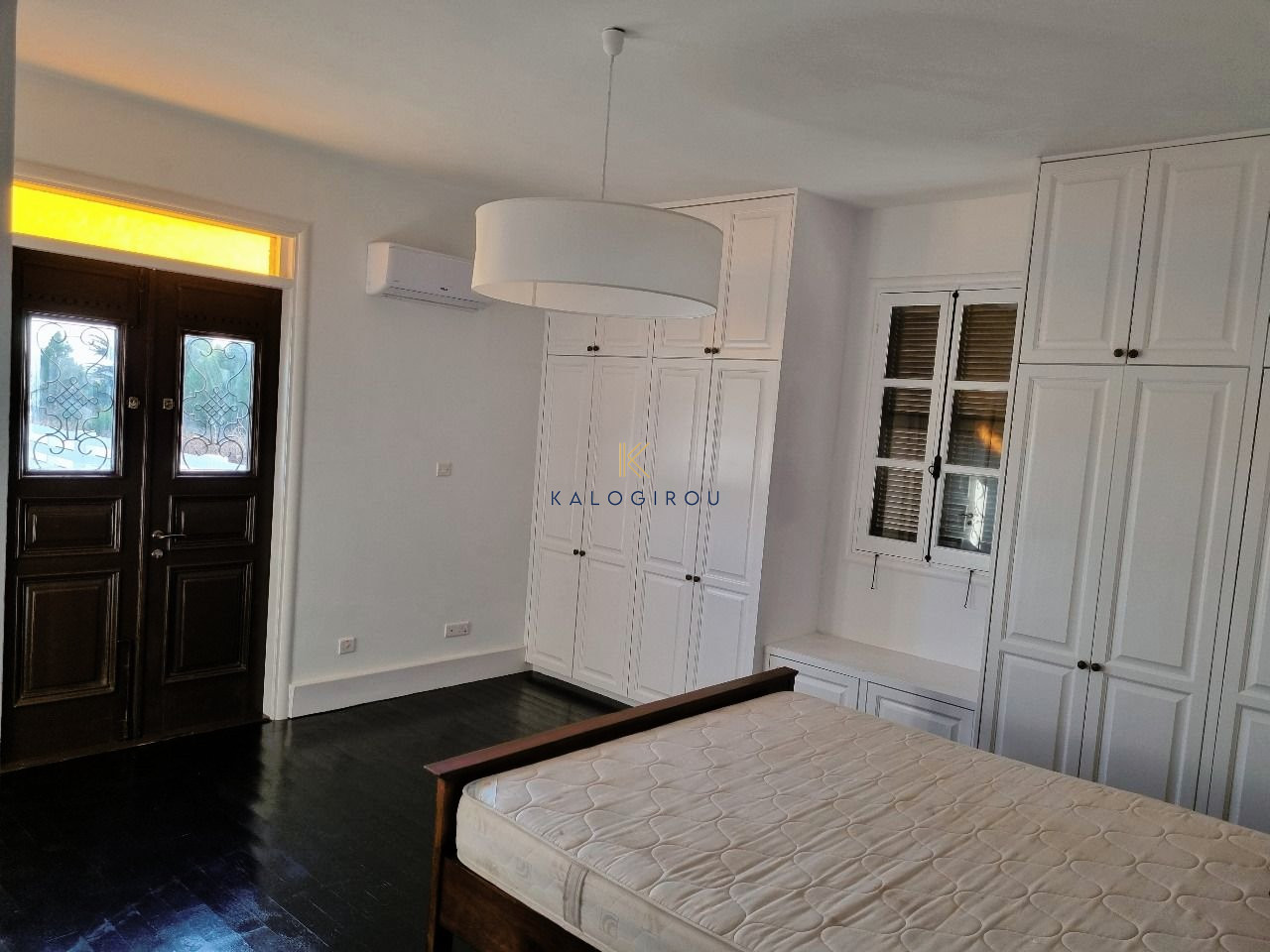 Fabulous 5 Bedroom Villa in Pervolia Larnaca