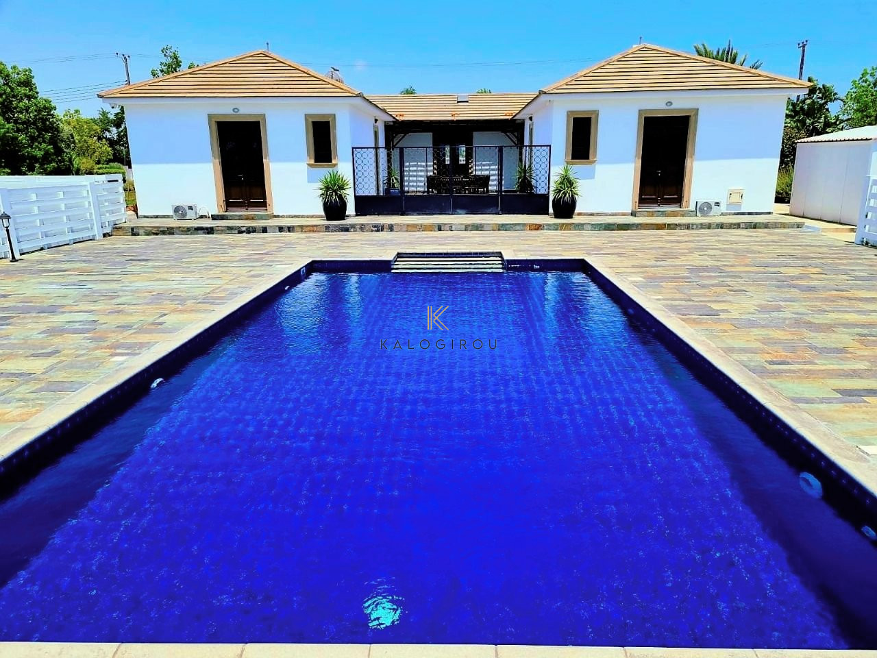 Fabulous 5 Bedroom Villa in Pervolia Larnaca