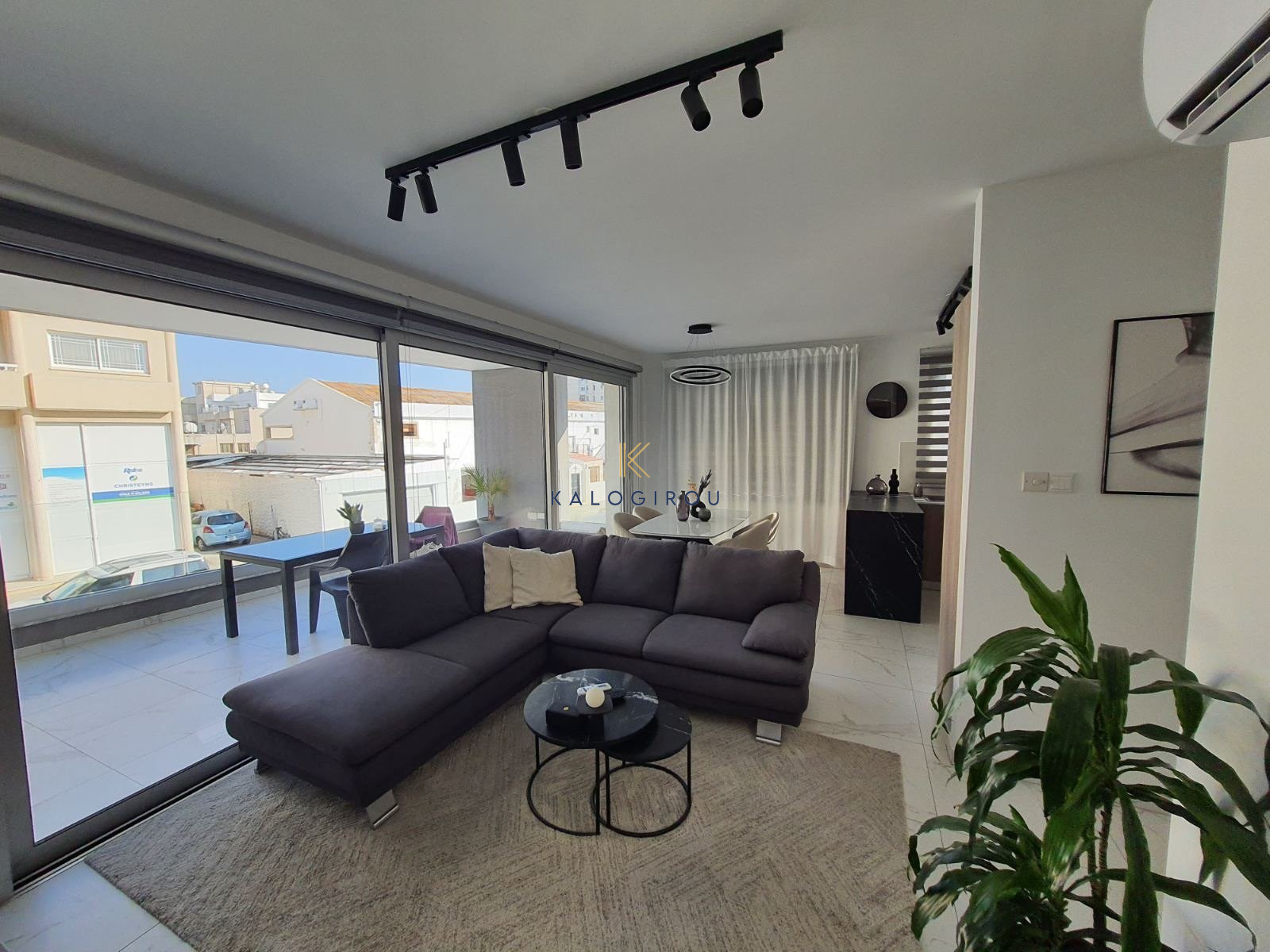 First Floor, Two Bedroom Apartment in New Marina area, Larnaca