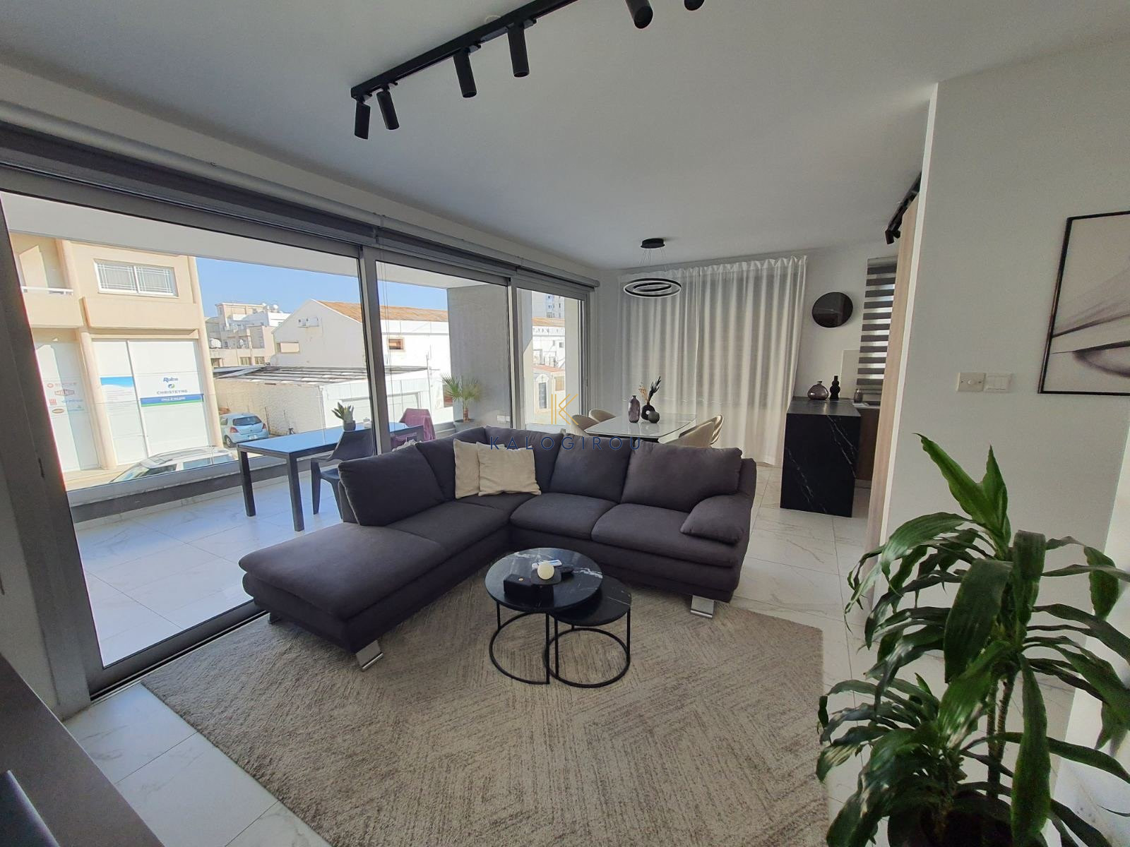 First Floor, Two Bedroom Apartment in New Marina area, Larnaca