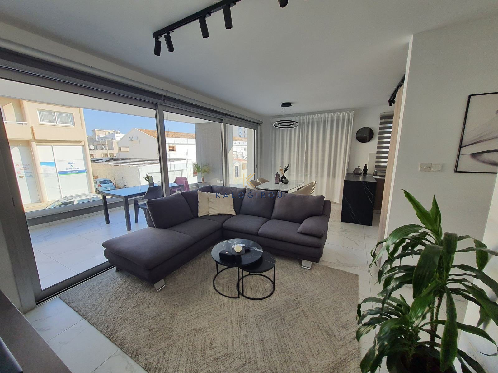 First Floor, Two Bedroom Apartment in New Marina area, Larnaca