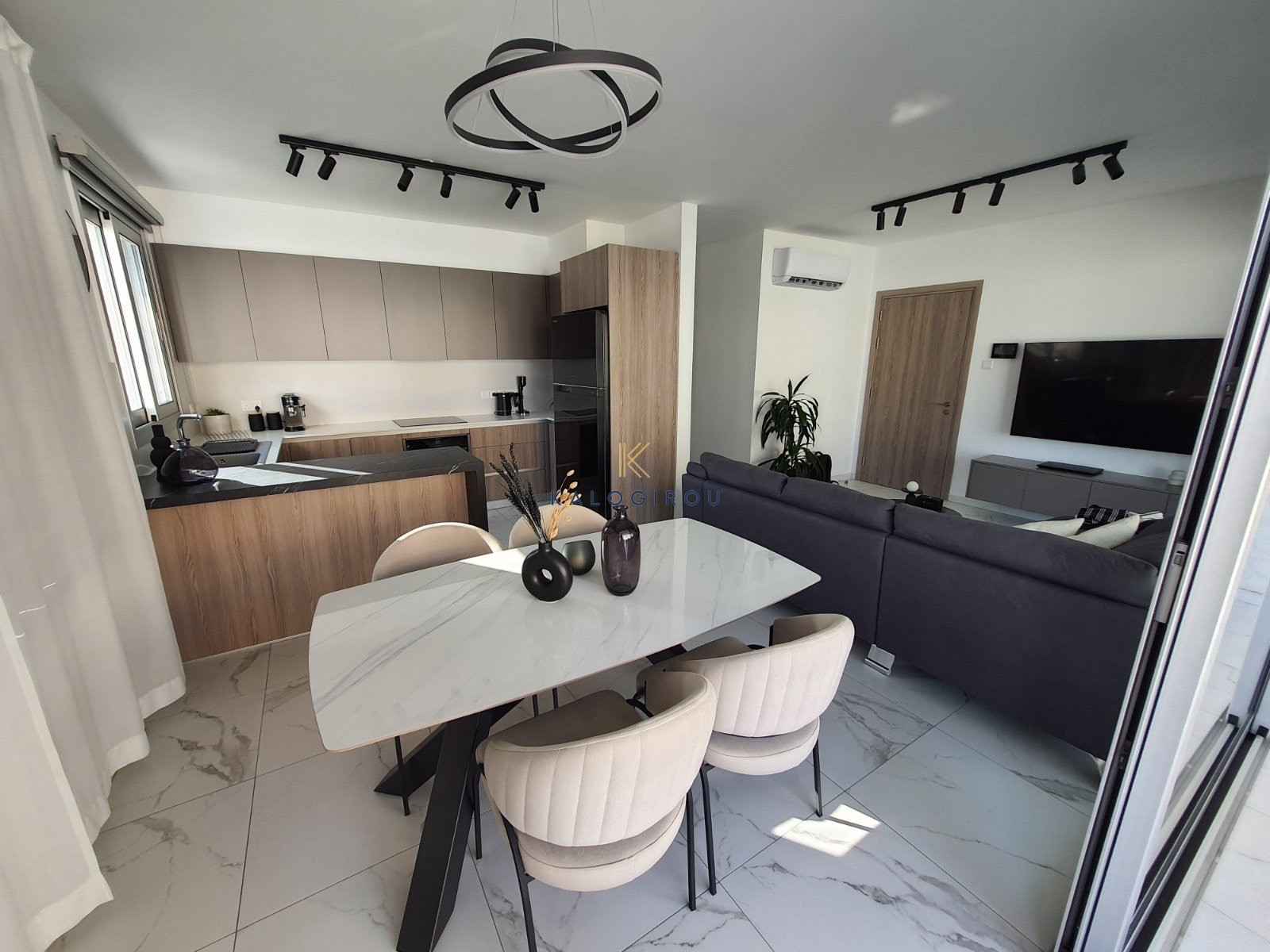 First Floor, Two Bedroom Apartment in New Marina area, Larnaca