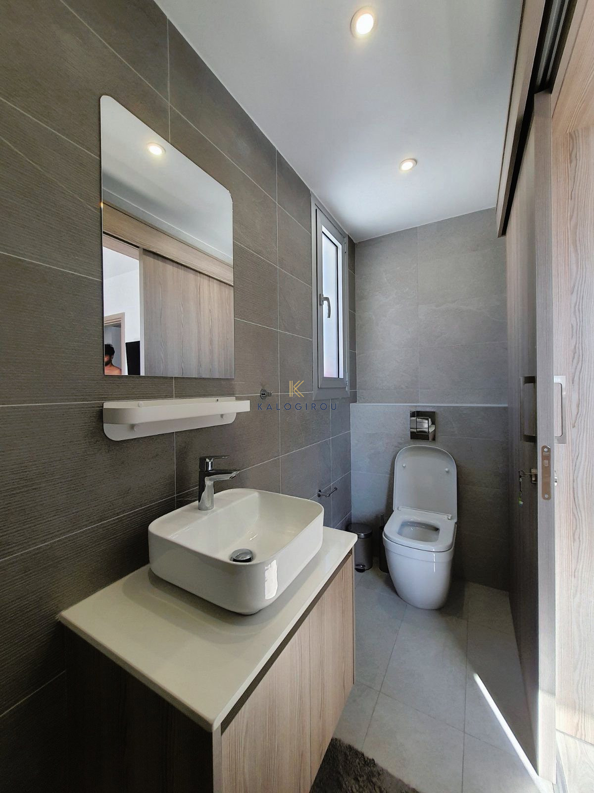 First Floor, Two Bedroom Apartment in New Marina area, Larnaca