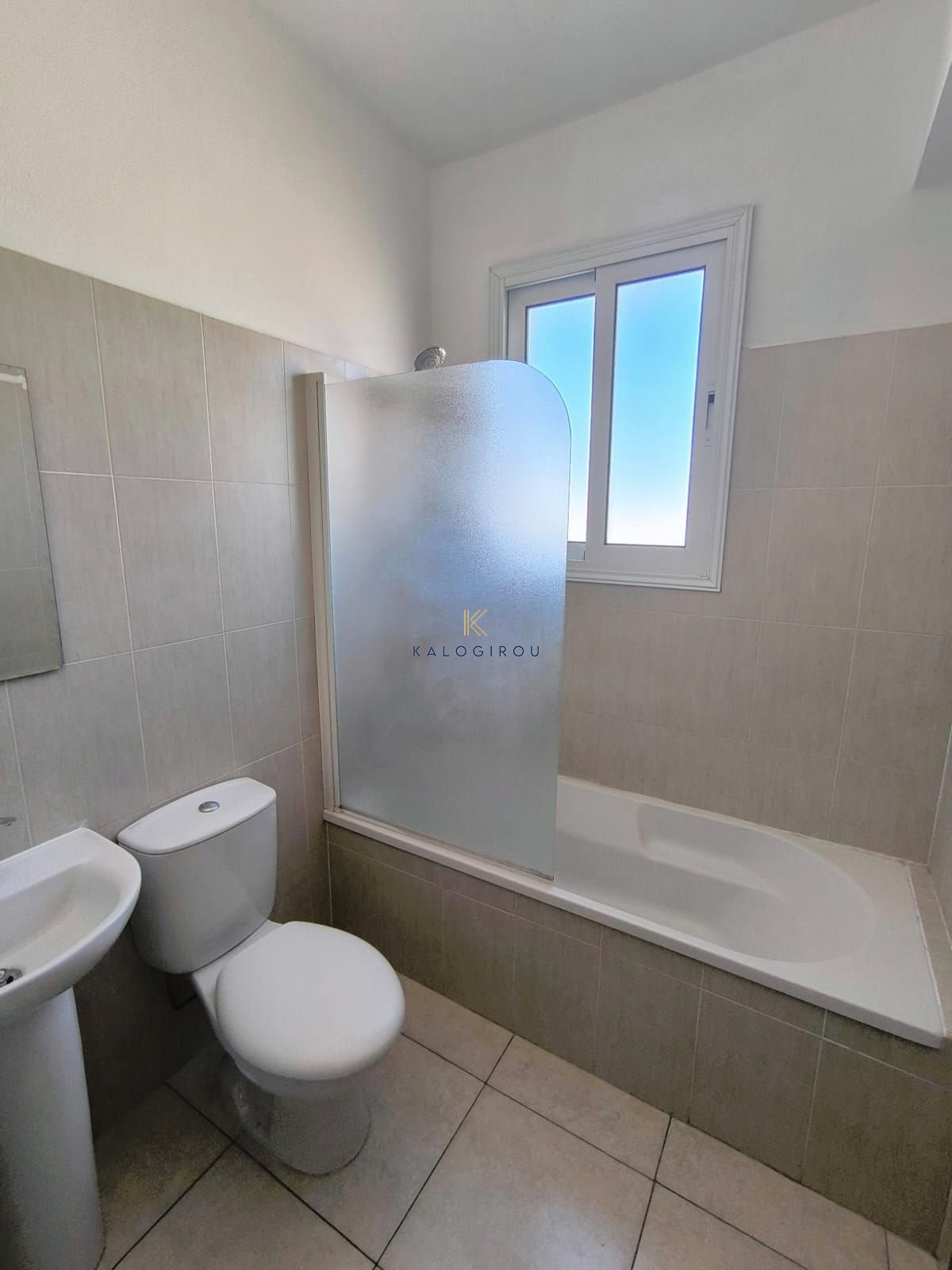 Ground floor,1 Bedroom Apartment for rent in the Vergina