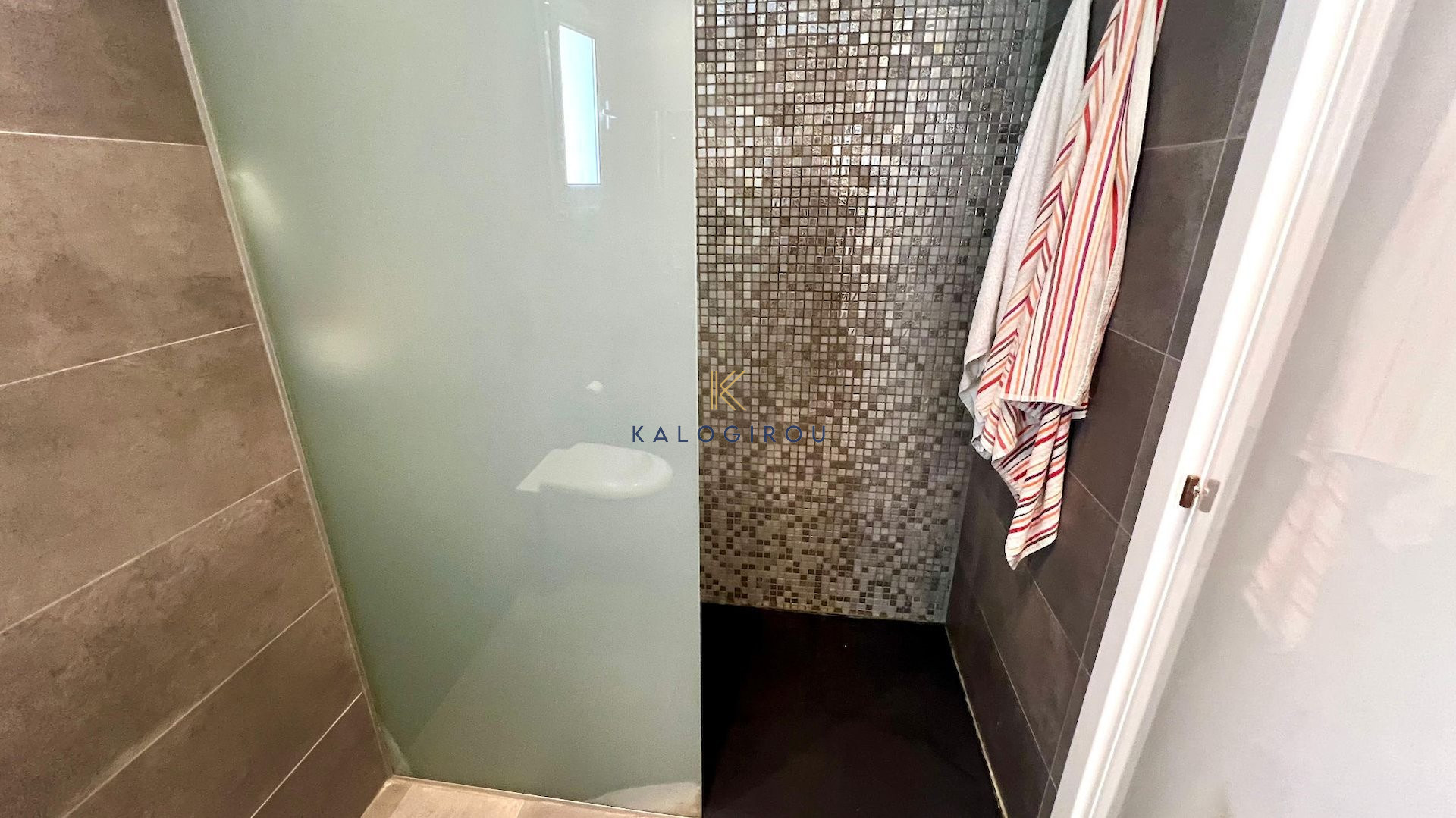 Luxury 5 Bedrooms Bedrooms house for rent in Livadia, Larnaca