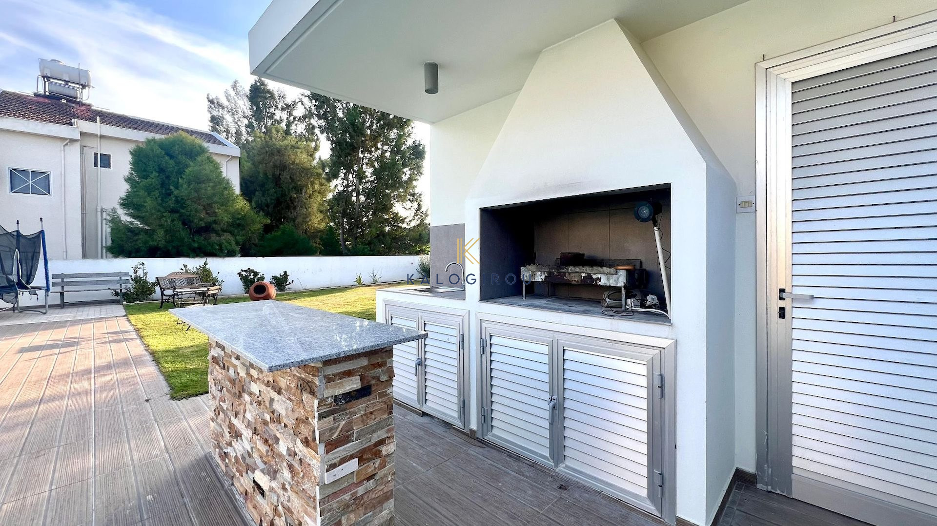 Luxury 5 Bedrooms Bedrooms house for rent in Livadia, Larnaca