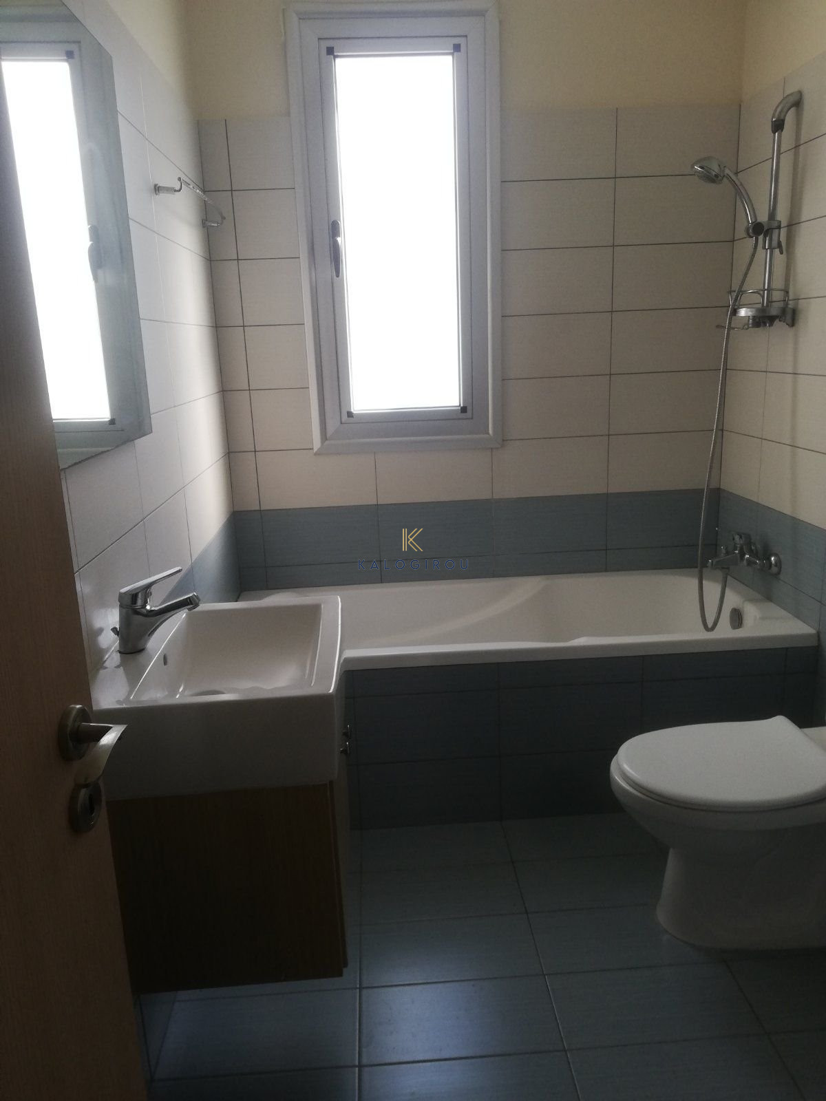 Lovely, Two Bedrooms Apartment in Kokkines Area of Larnaca