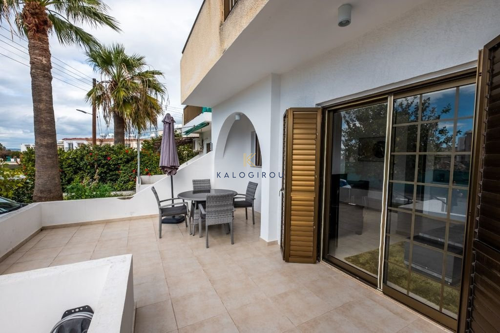 Ground Floor, Two Bedroom Apartment for rent in Oroklini Tourist area, Larnaca