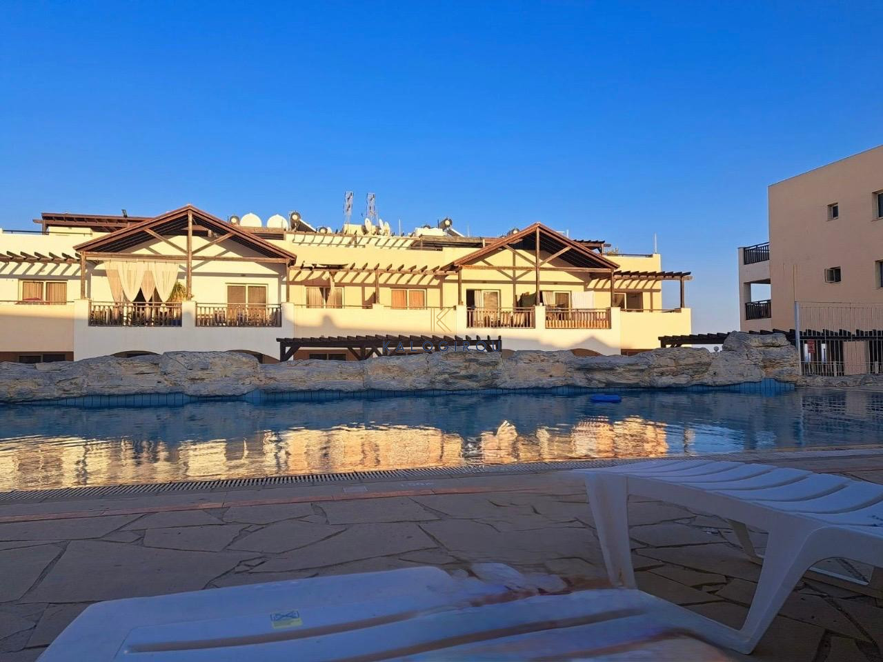 Fully Refurbished, 2 Bed Flat with common Pool in Tersefanou area, Larnaca