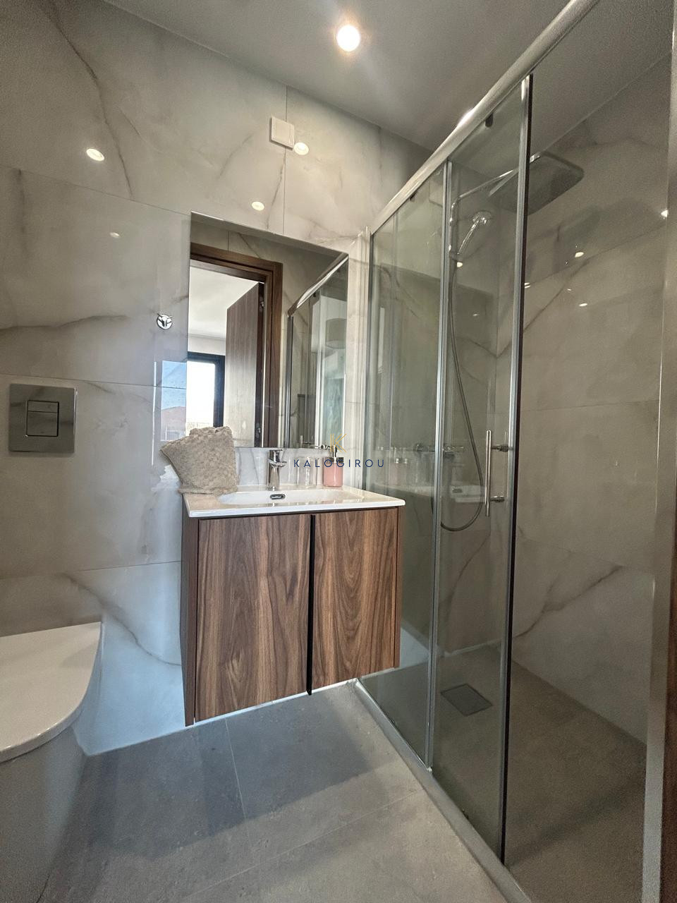 Stylish, Two Bedroom Apartment for Rent in Krasas area, Larnaca