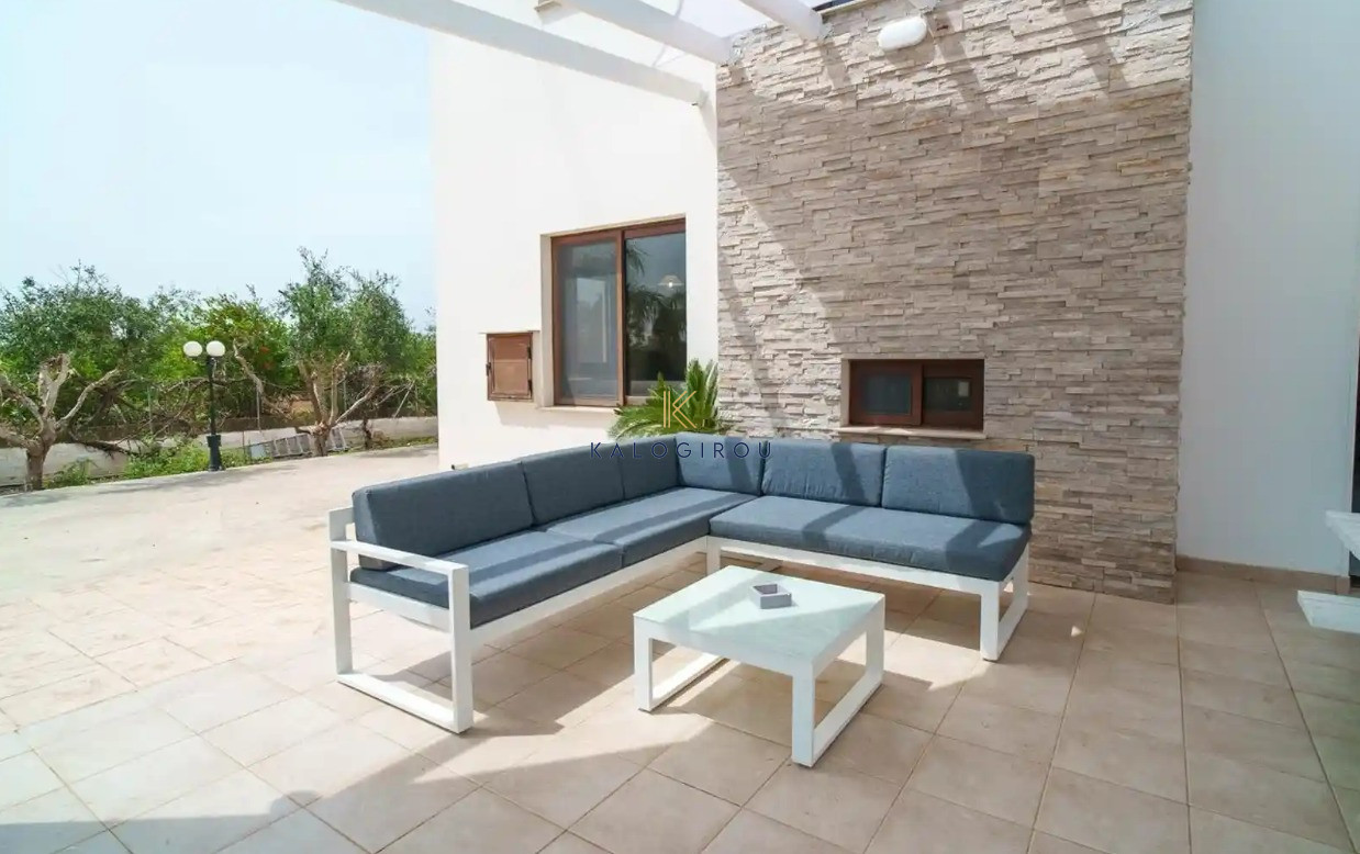 Spacious, 5 Bedroom Villa, with pool in Protaras area, Famagusta