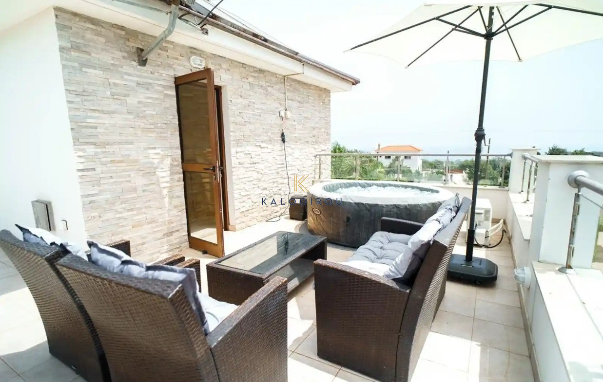 Spacious, 5 Bedroom Villa, with pool in Protaras area, Famagusta