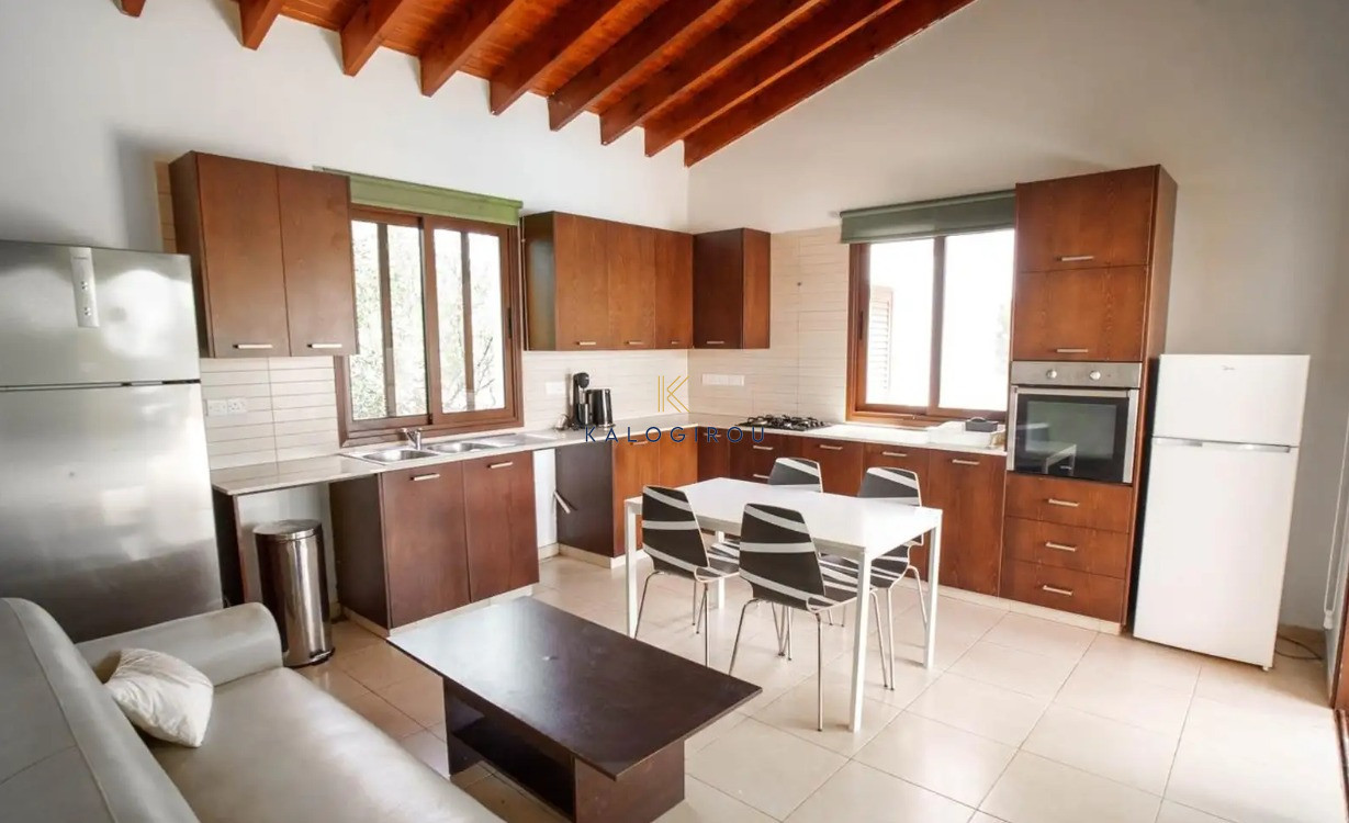Spacious, 5 Bedroom Villa, with pool in Protaras area, Famagusta