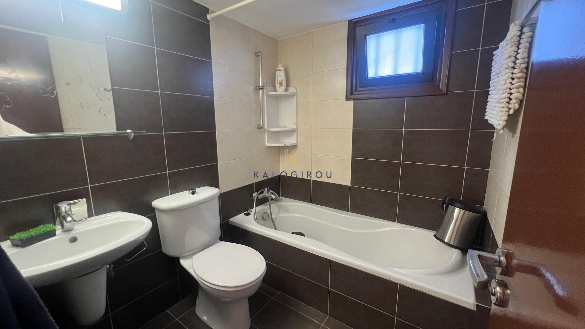 Spacious, 3 Bedroom Apartment for Rent in Larnaca City Center