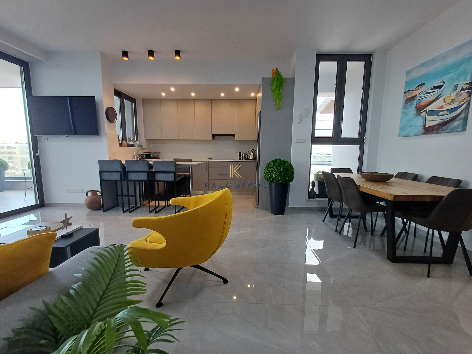 Luxury, 2-Bed Sea View and Salt Lake View Apartment for Rent in Makenzy Larnaca