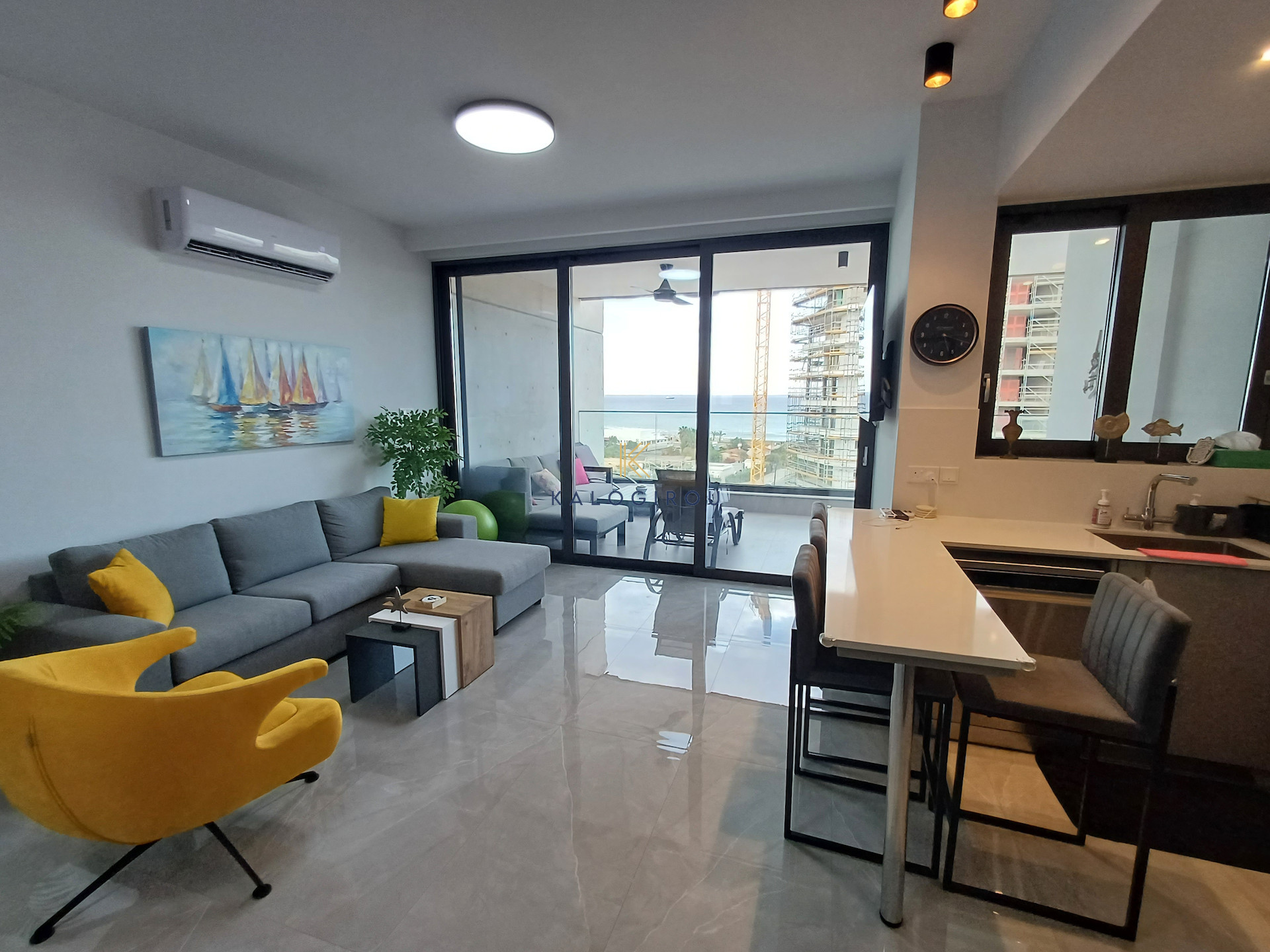 Luxury, 2-Bed Sea View and Salt Lake View Apartment for Rent in Makenzy Larnaca