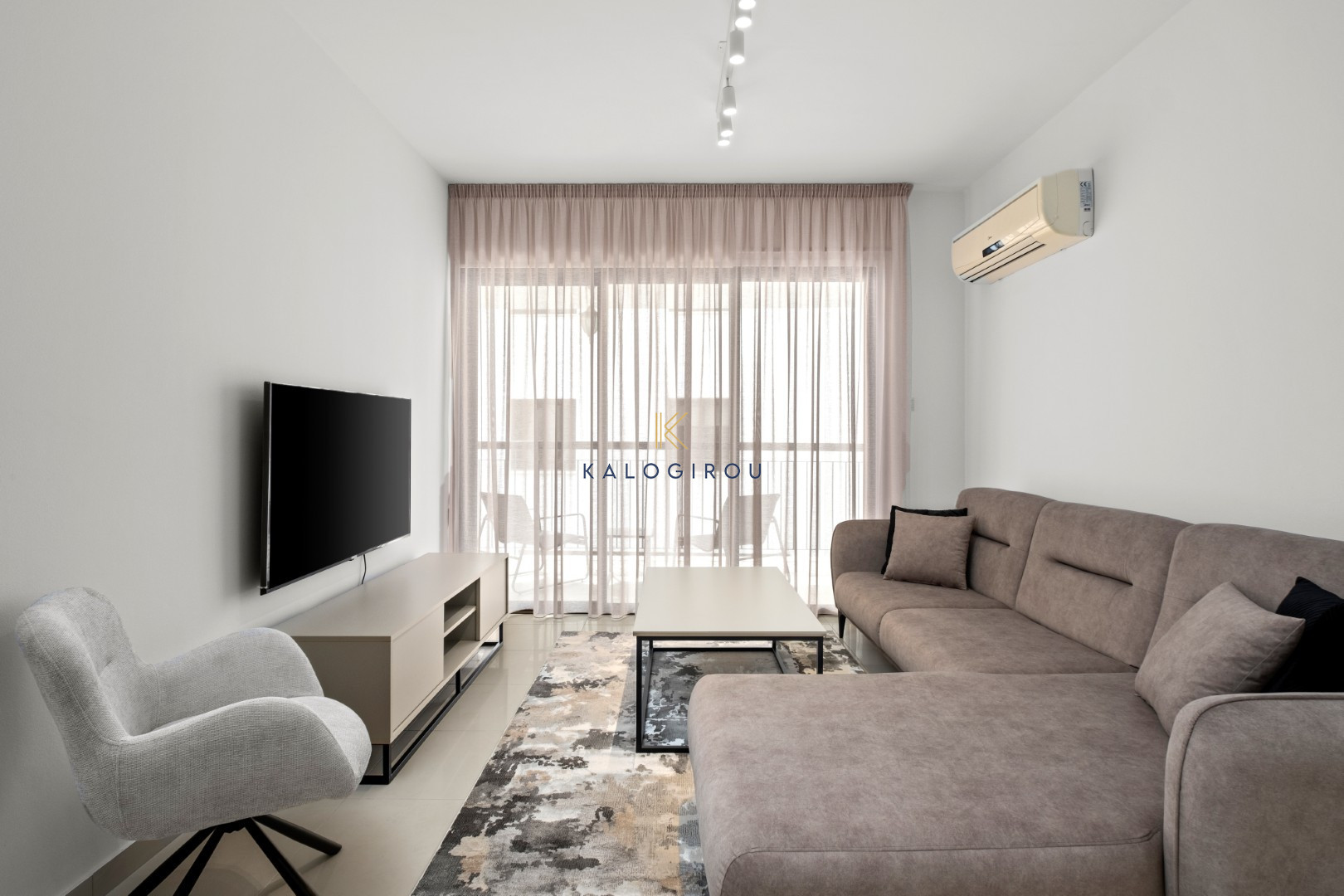 Stylish, 2 Bedroom Flat with Common Pool for rent in Tersefanou area, Larnaca