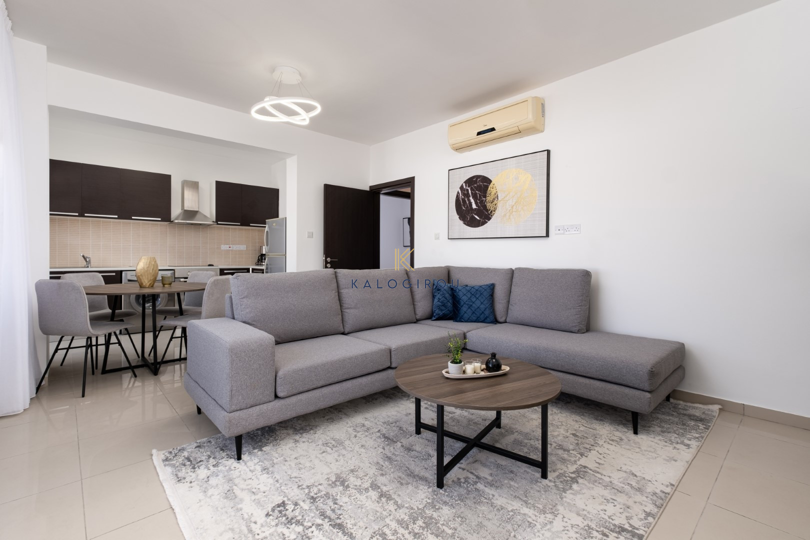 Top Floor, 2 Bedroom Flat with Roof Garden for Rent in Tersefanou area, Larnaca