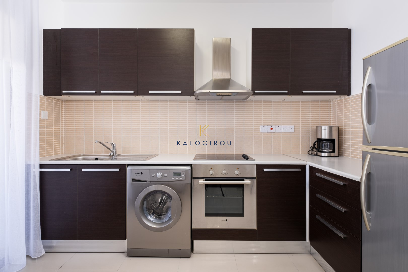Top Floor, 2 Bedroom Flat with Roof Garden for Rent in Tersefanou area, Larnaca